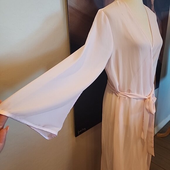 Delicates Robe S /M Sheer Pink Long Sleeve Ties Closed - Picture 2 of 6